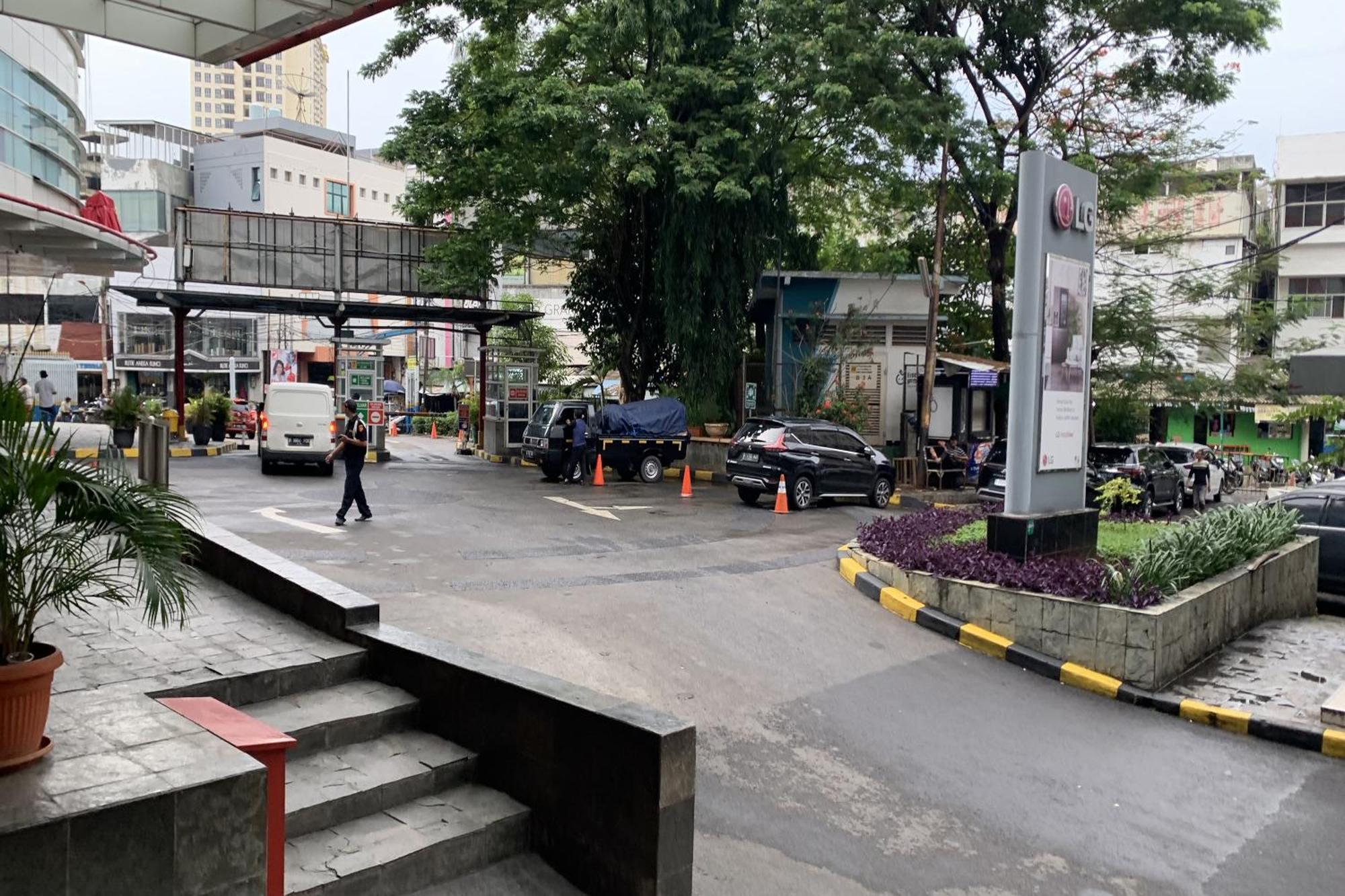 Hotel Glodok Plaza Jakarta Exterior photo