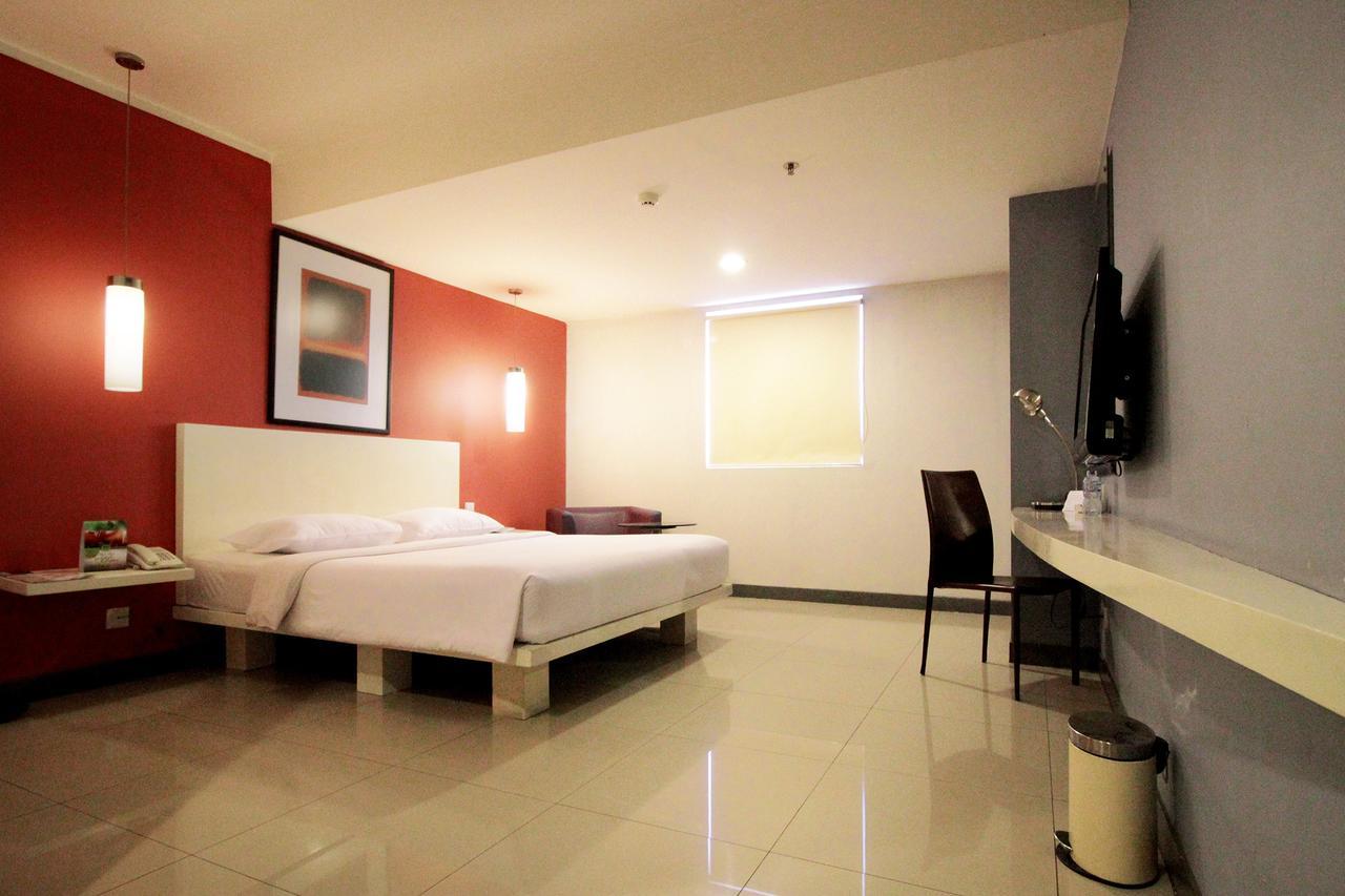 Hotel Glodok Plaza Jakarta Exterior photo