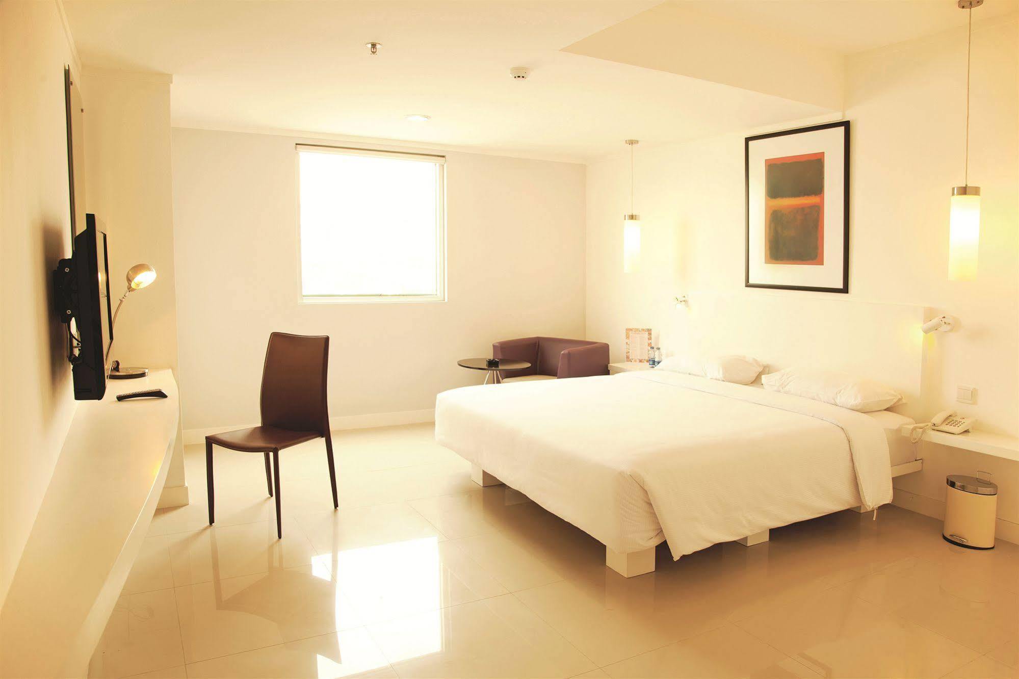 Hotel Glodok Plaza Jakarta Exterior photo